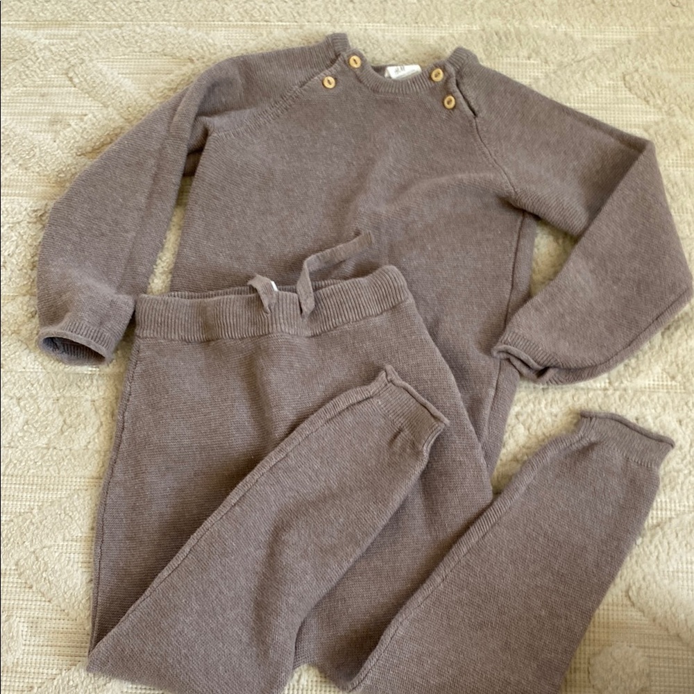 H&M Sweater and Pants Set, 3t